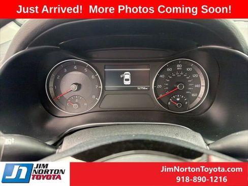 Used 2023 Kia Forte LXS image 8