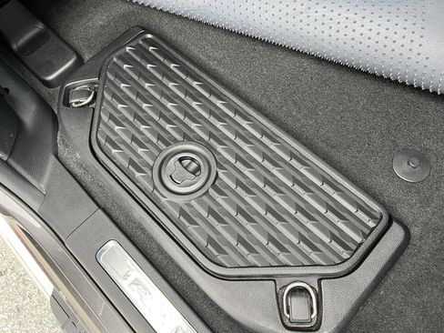 Used 2020 RAM 1500 Laramie AWD/4WD image 48