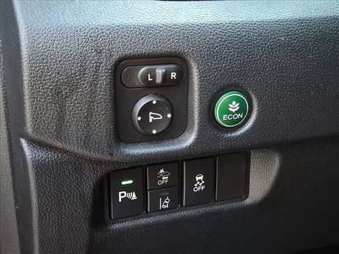 Used 2024 Honda Passport EX-L image 10