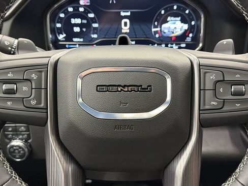 Used 2025 GMC Sierra 1500 Denali Ultimate AWD/4WD image 29