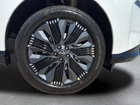 New 2026 Nissan Murano Platinum AWD/4WD image 12