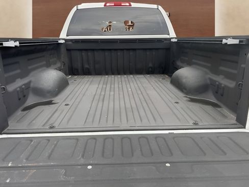 Used 2019 Toyota Tundra SR RWD image 5