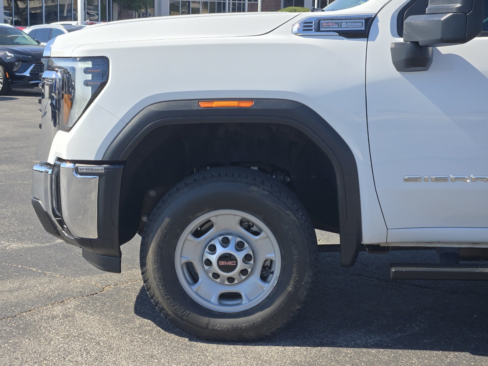 Used 2025 GMC Sierra 2500 Pro w/ Convenience Package AWD/4WD image 9