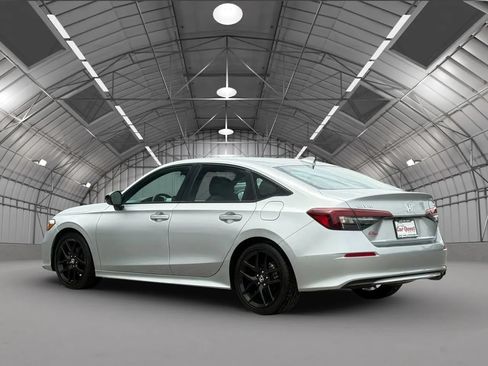 Used 2025 Honda Civic Sport image 5
