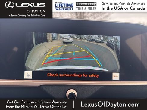 Used 2023 Toyota Crown Limited image 22