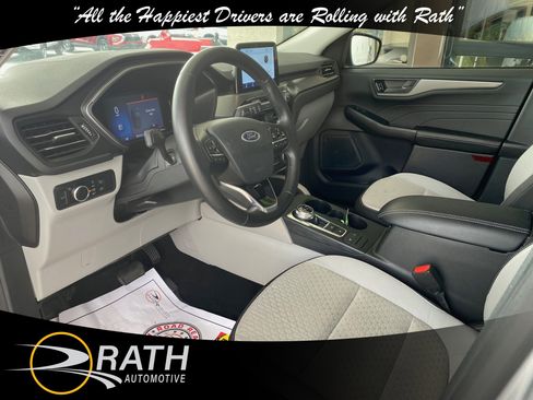 Used 2024 Ford Escape Active FWD image 12