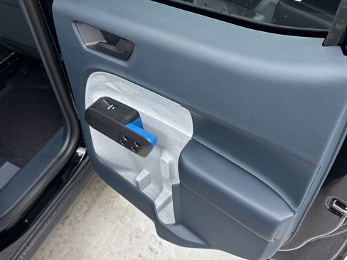 New 2026 Ford Maverick XLT w/ XLT Luxury Package image 39