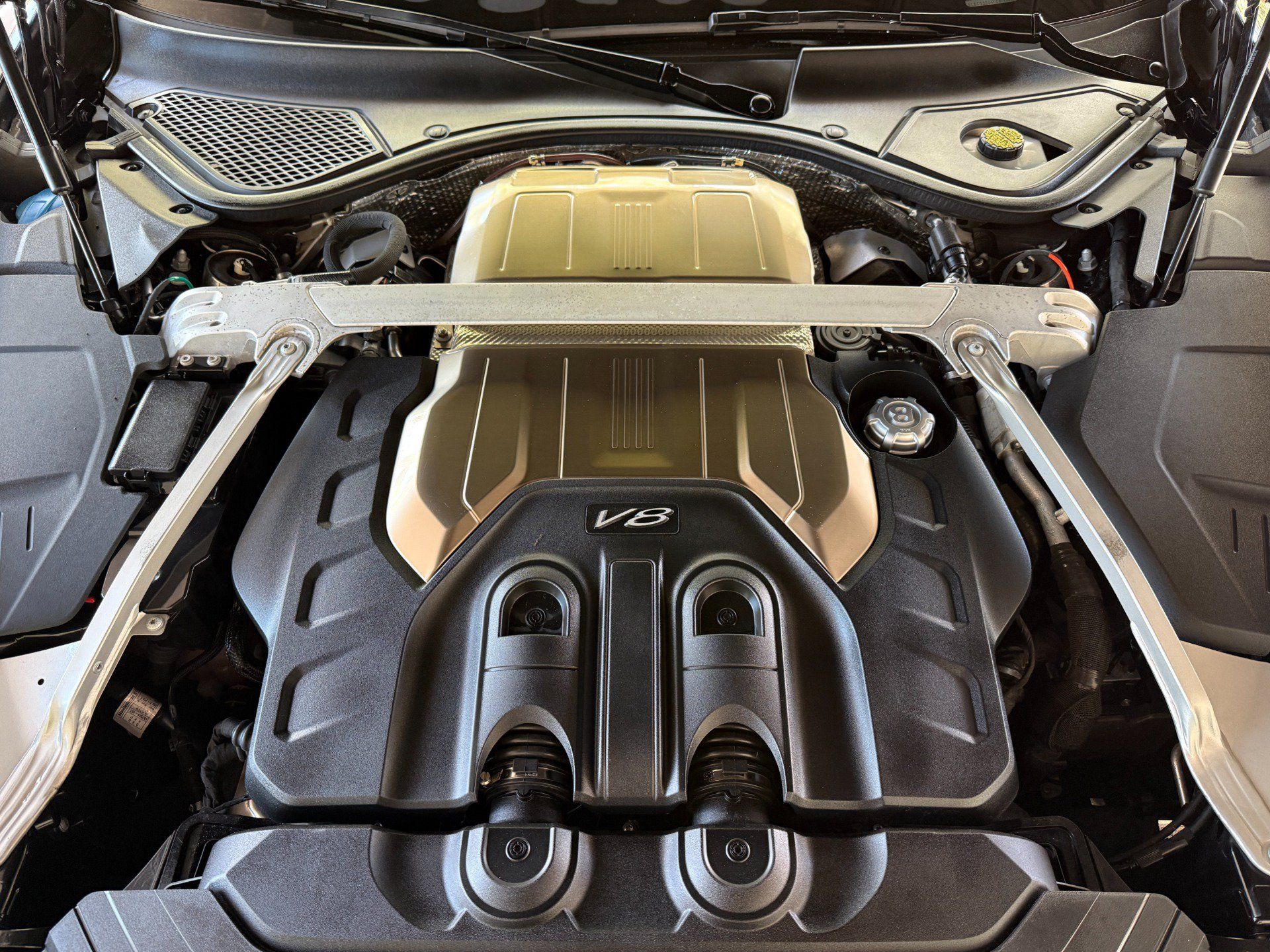 Used 2020 Bentley Continental GT V8 AWD/4WD image 39