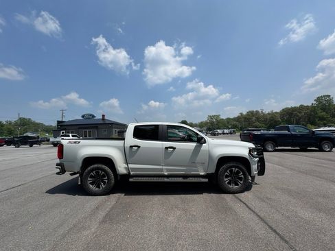 Used 2022 Chevrolet Colorado Z71 image 4