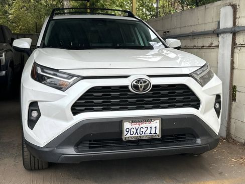 Used 2023 Toyota RAV4 XLE Premium FWD image 2