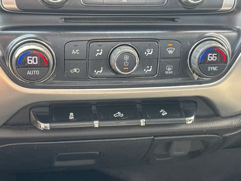 Used 2018 GMC Sierra 1500 SLE w/ SLE Value Package image 12