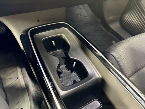 Certified 2023 Volkswagen ID.4 Pro S Plus AWD/4WD image 15