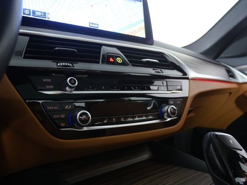 Certified 2023 BMW 530i RWD image 23