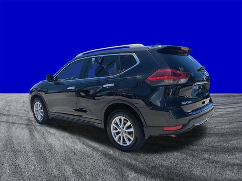 Used 2019 Nissan Rogue S w/ Special Edition Package FWD image 6