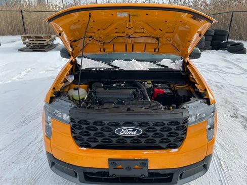 New 2026 Ford Maverick XLT w/ XLT Luxury Package FWD image 32