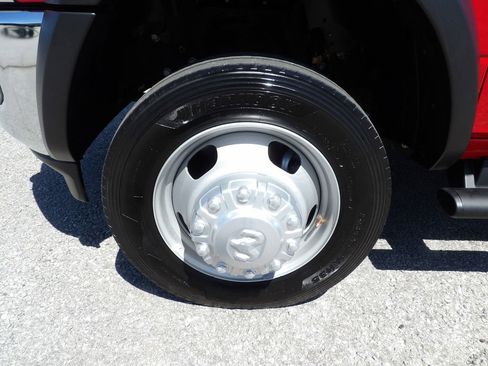 Used 2021 RAM 5500 Tradesman w/ Chrome Appearance Group image 56