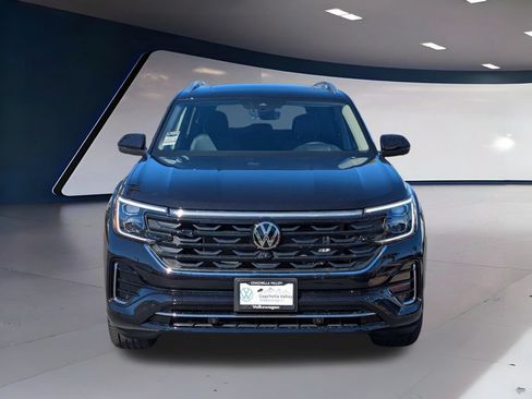 Certified 2026 Volkswagen Atlas Cross Sport SEL Premium R-Line AWD/4WD image 7