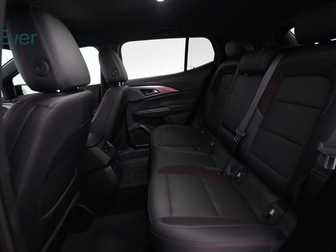 Used 2024 Chevrolet Equinox EV RS FWD image 21