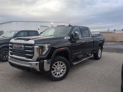 Used 2024 GMC Sierra 2500 SLT w/ SLT Convenience Package
