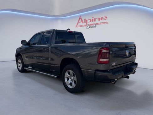 Used 2022 RAM 1500 Big Horn AWD/4WD image 3