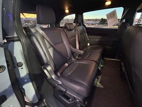Used 2025 Honda Odyssey Sport-L image 25