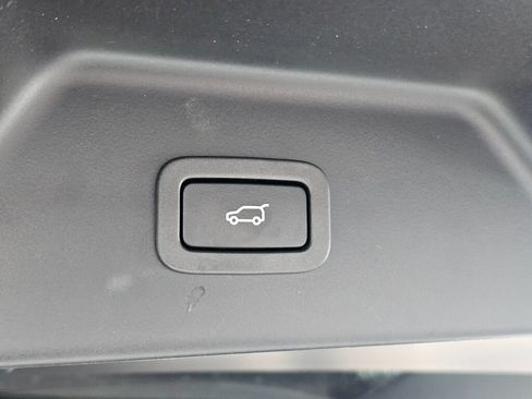 Used 2019 Land Rover Range Rover Supercharged AWD/4WD image 17