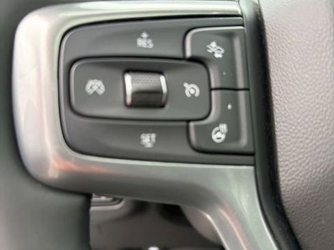 Used 2024 Chevrolet Tahoe Z71 w/ Luxury Package AWD/4WD image 23