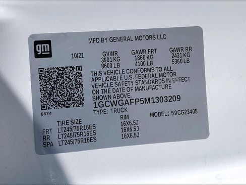 Used 2021 Chevrolet Express 2500 w/ Driver Convenience Package image 30