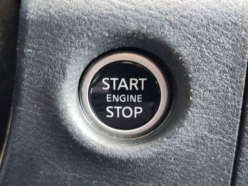 Used 2023 Nissan Frontier SV image 22