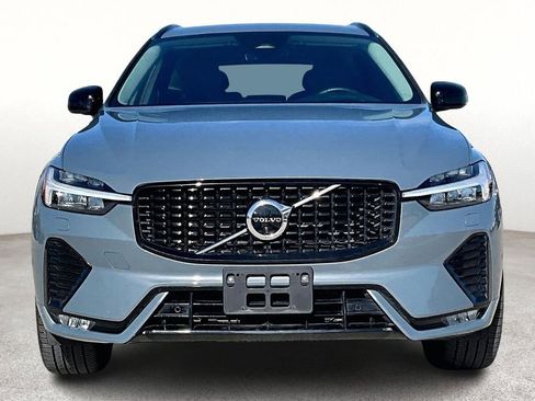 Certified 2023 Volvo XC60 B5 Ultimate image 6