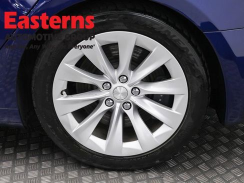 Used 2017 Tesla Model S 90D image 30