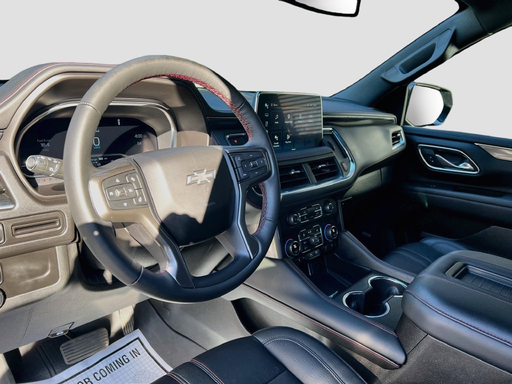 Used 2024 Chevrolet Tahoe RST w/ Luxury Package AWD/4WD image 4