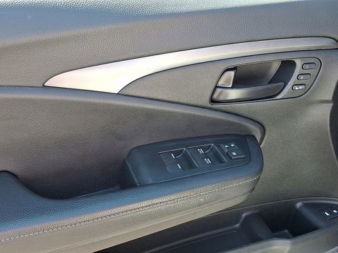 Used 2023 Honda Passport EX-L image 12