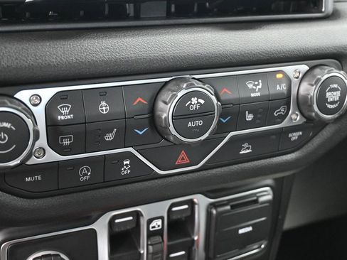 New 2026 Jeep Wrangler Unlimited Sport AWD/4WD image 19
