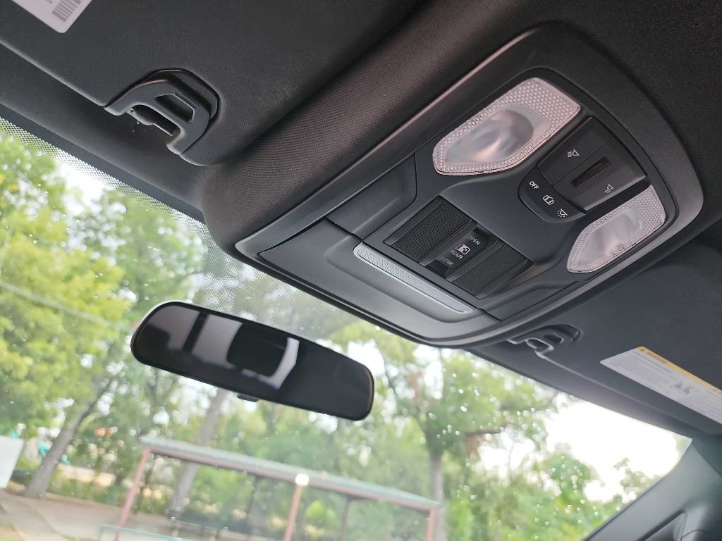 Used 2021 RAM 2500 Tradesman RWD image 21