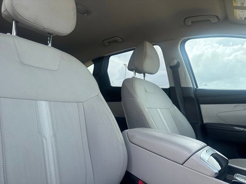 Used 2025 Hyundai Tucson SEL FWD image 30
