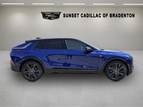 New 2025 Cadillac Lyriq Sport w/ LPO, Floor Liner Package RWD image 8