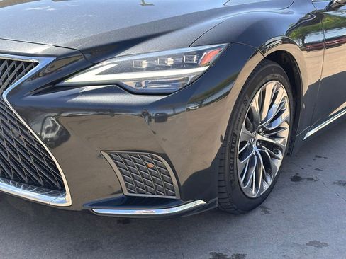 Used 2021 Lexus LS 500 w/ Luxury Package image 5