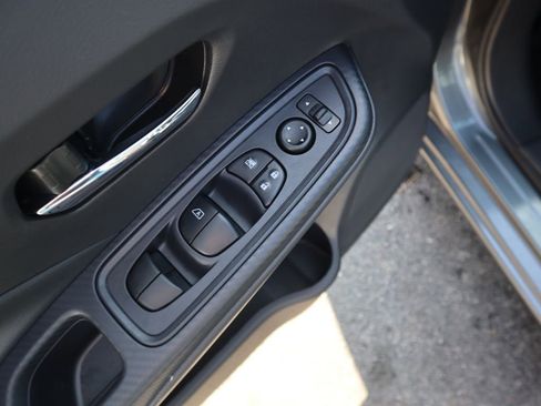 New 2025 Nissan Versa SV w/ Trunk Package image 16