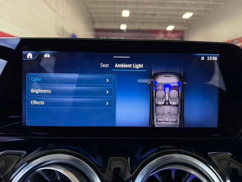 Used 2025 Mercedes-Benz GLA 250 image 34