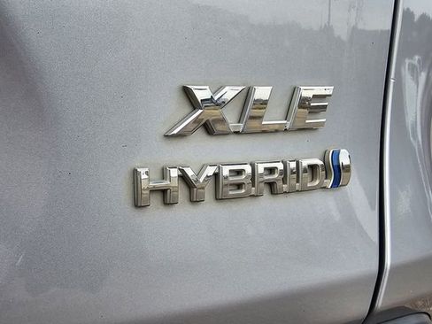 Used 2019 Toyota RAV4 XLE image 63