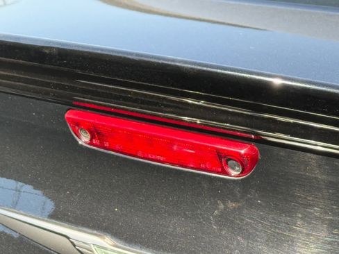 Used 2017 Chrysler 300 S w/ 300S Premium Group image 9