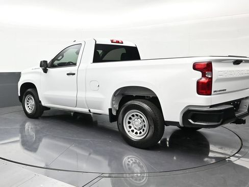 Used 2026 Chevrolet Silverado 1500 W/T w/ WT Value Package RWD image 3