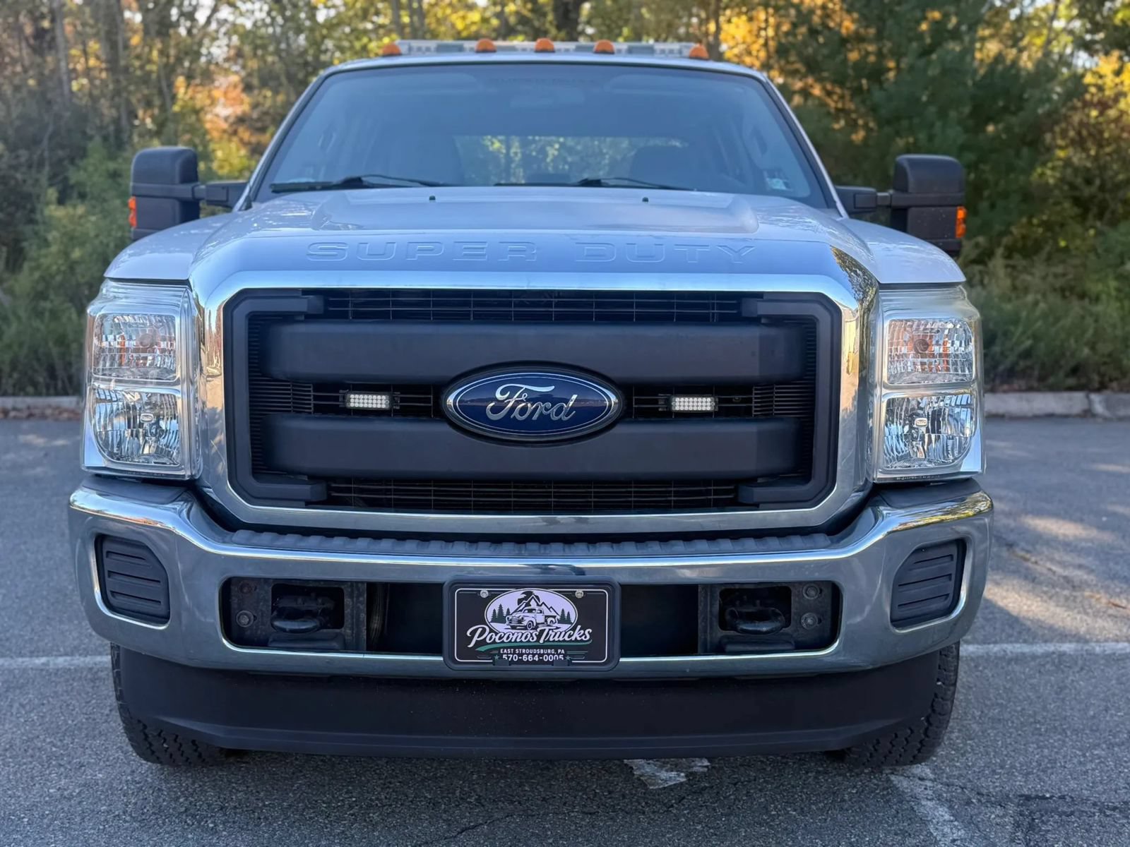 Used 2015 Ford F250 XL w/ Power Equipment Group AWD/4WD image 3