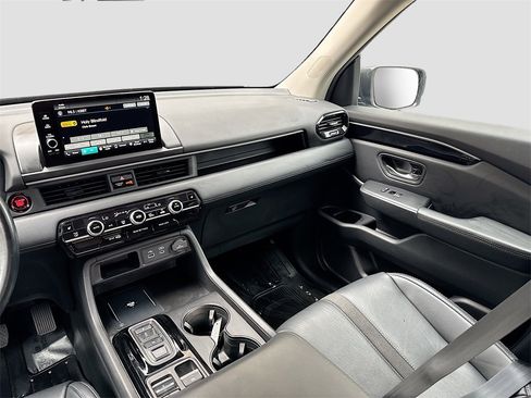 Used 2024 Honda Pilot EX-L image 22
