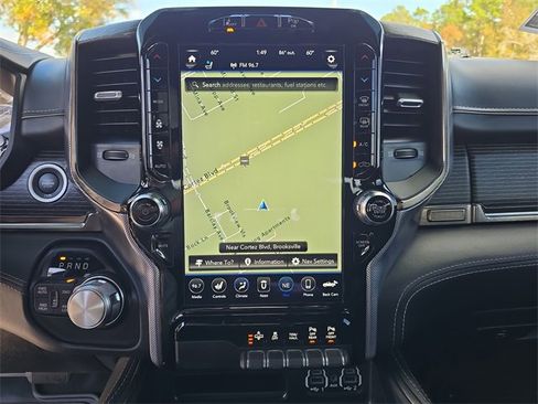 Used 2020 RAM 1500 Limited w/ Black Appearance Package image 17