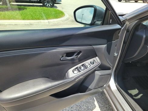Certified 2024 Nissan Sentra S FWD image 20