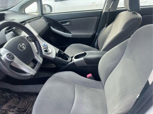 Used 2012 Toyota Prius Two image 6