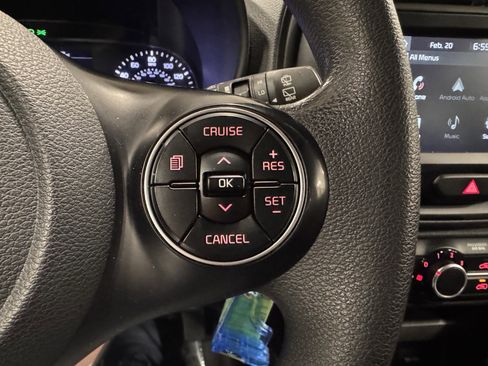 Used 2021 Kia Soul LX image 14