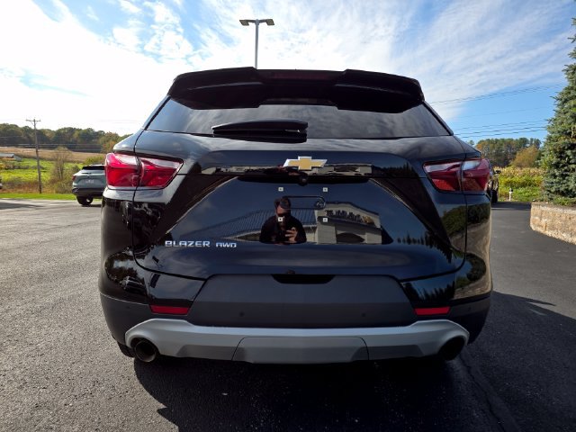 Used 2020 Chevrolet Blazer LT w/ LPO, Floor Liner Package AWD/4WD image 3